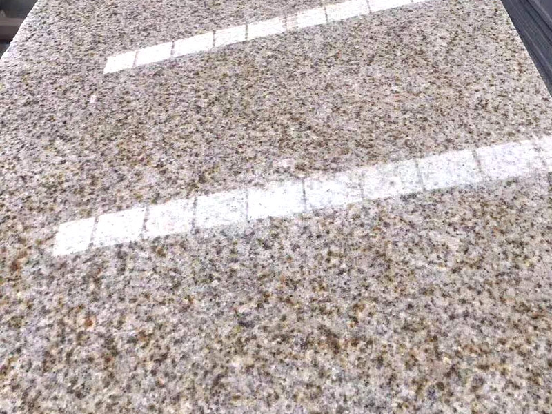 黄锈石光面